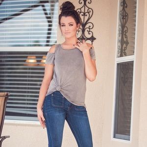 Meet your Posher, Jenny